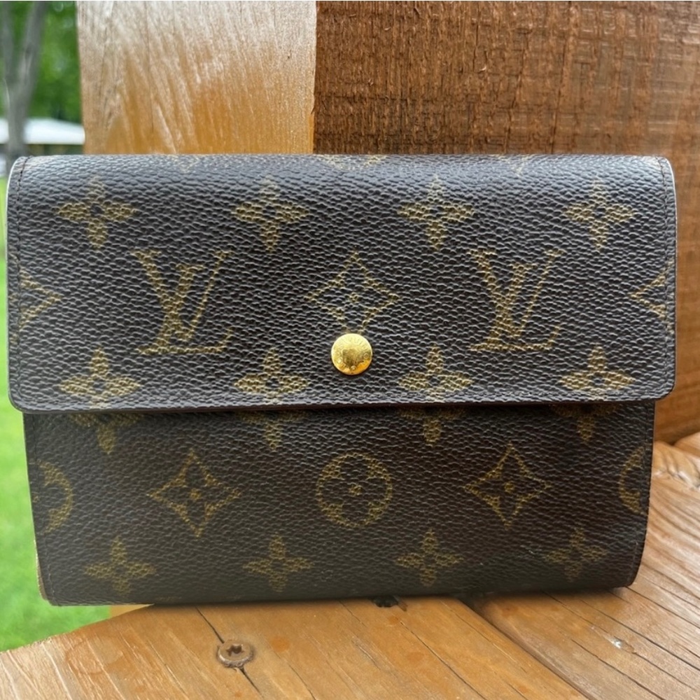 Vintage Louis Vuitton Monogram Wallet - Picture 1 of 14